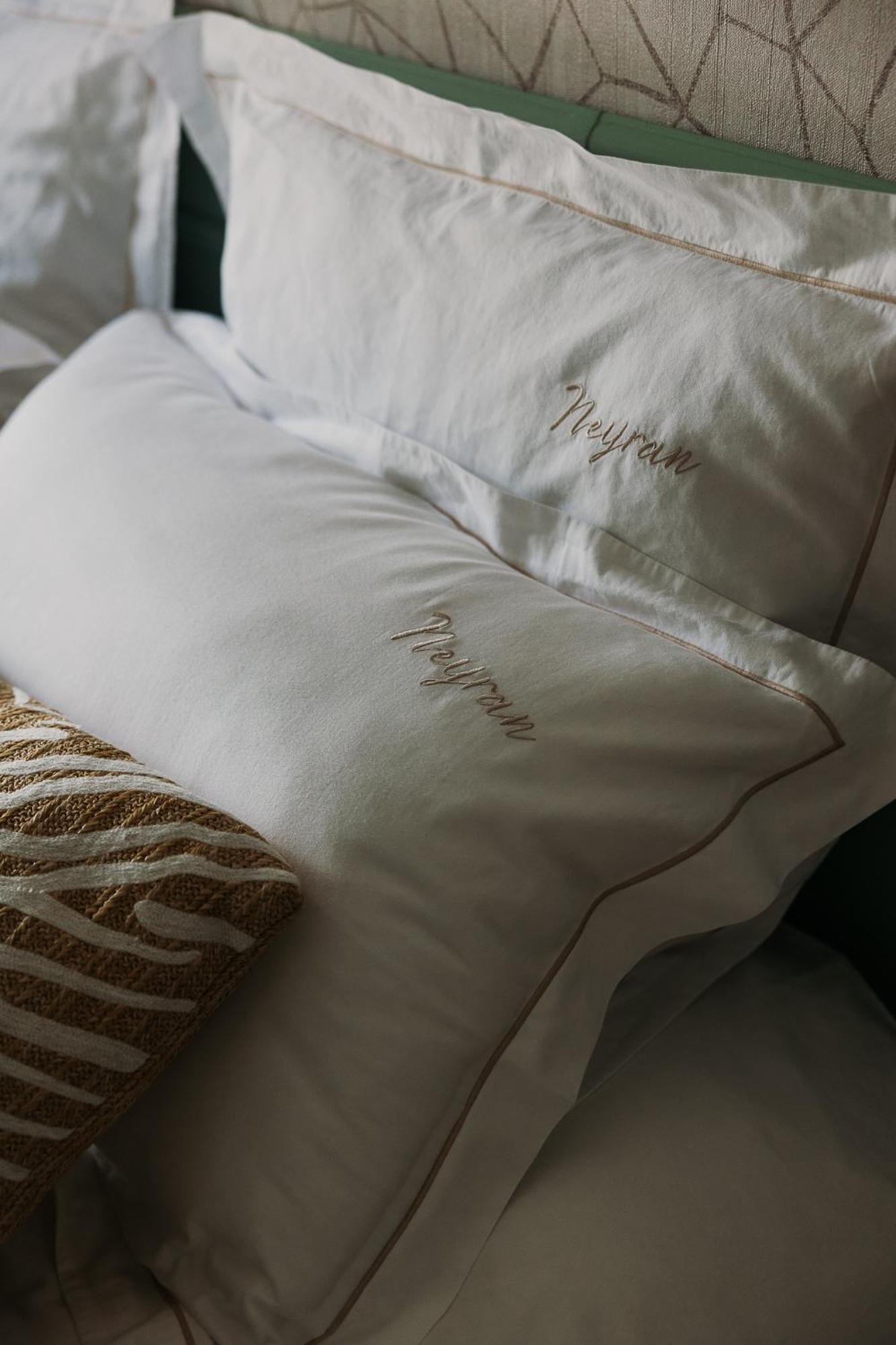 Chateau De Neyran Chambre D'Hotes & Spa Soulac-sur-Mer Zimmer foto